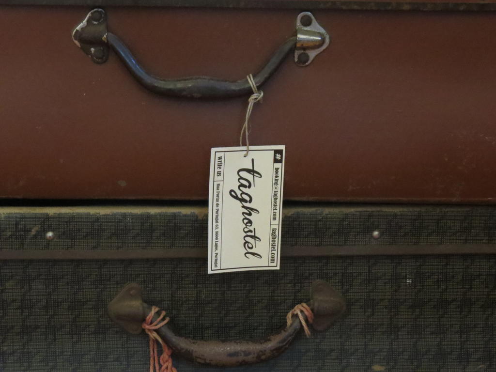 Boutique Taghostel Lagos Bagian luar foto